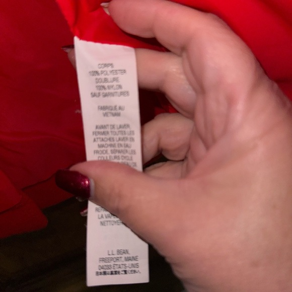 L.L. Bean Women's Red Peacoat - Picture 4 of 4
